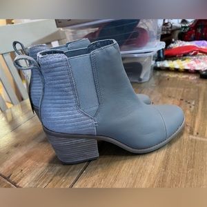 Toms Everly bootie size 9.5 NWT